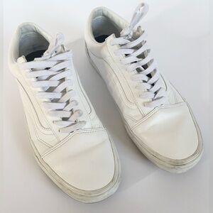 Vans Men’s 12 Old Skool Classic White Vegan Leather Sneakers
